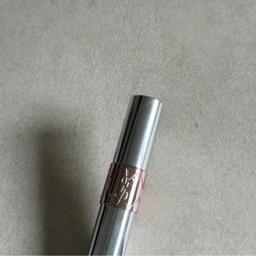 Yves Saint Laurent Rouge Volupté Shine Lipstick Balm (Deep Red)